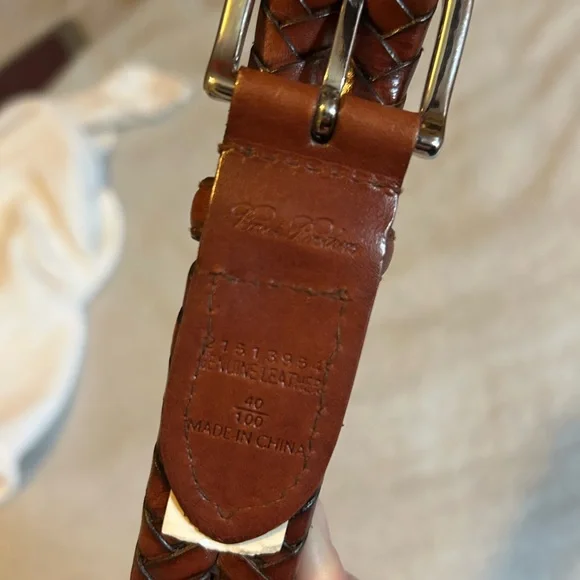 Brooks Brothers Brown Leather Belt with Decorative Stitching - Picture 3 of 4